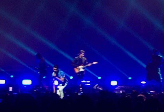 LovatoLand's tweet photo. DNCE on stage with Nick #FutureNowLosAngeles #FutureNowInglewood https://t.co/KrEnIxGqX1