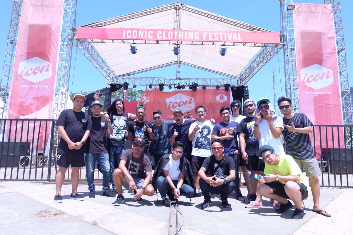 THIS IT ! OUR LATEST COLABO SINGLE IS NOW LIVE ! Download disini cultour2016.wixsite.com/cultinfo SEBARKAAAN !