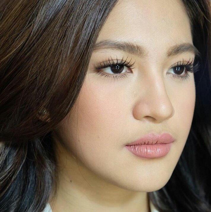 JAPSserenity's tweet photo. Less Is More 😍❤💕 @MyJaps #makeupbykayemisajon #skinmakeup
📷kayer_08 https://t.co/htOuiOFTOs