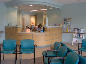 radionewshub's tweet photo. GPs fear nearly 600 surgeries could close unless there's urgent doctor recruitment.  https://t.co/5HNjejsJgG https://t.co/VKQwseq6WF