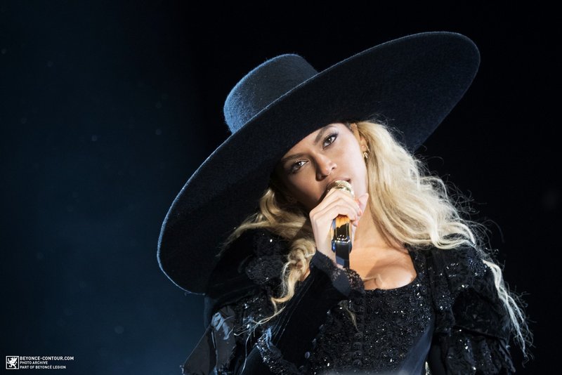 Beyoncé >> The Formation World Tour - Página 42 Csnb-O4WEAAN-bQ