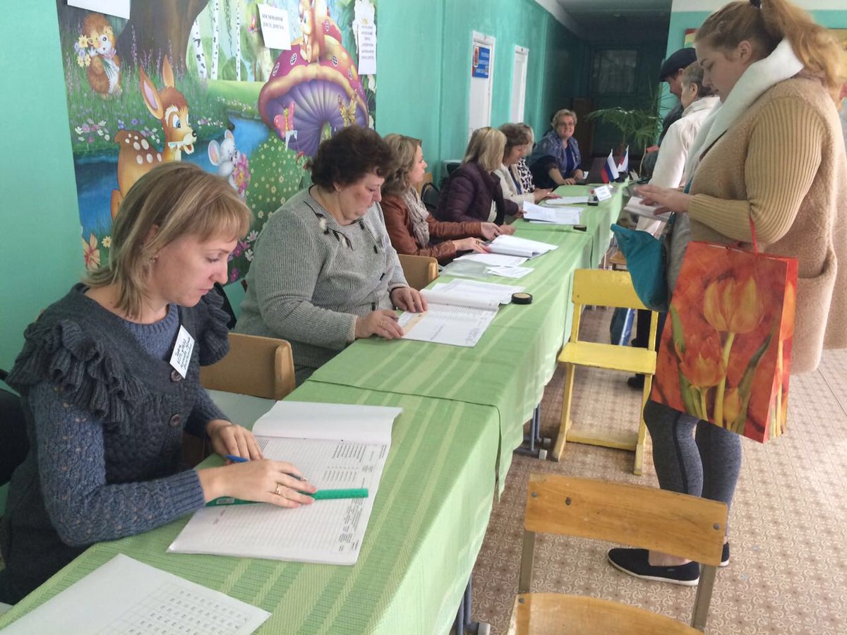 gerzdev's tweet image. Избирательные участки Новомосковска активно ведут свою работу