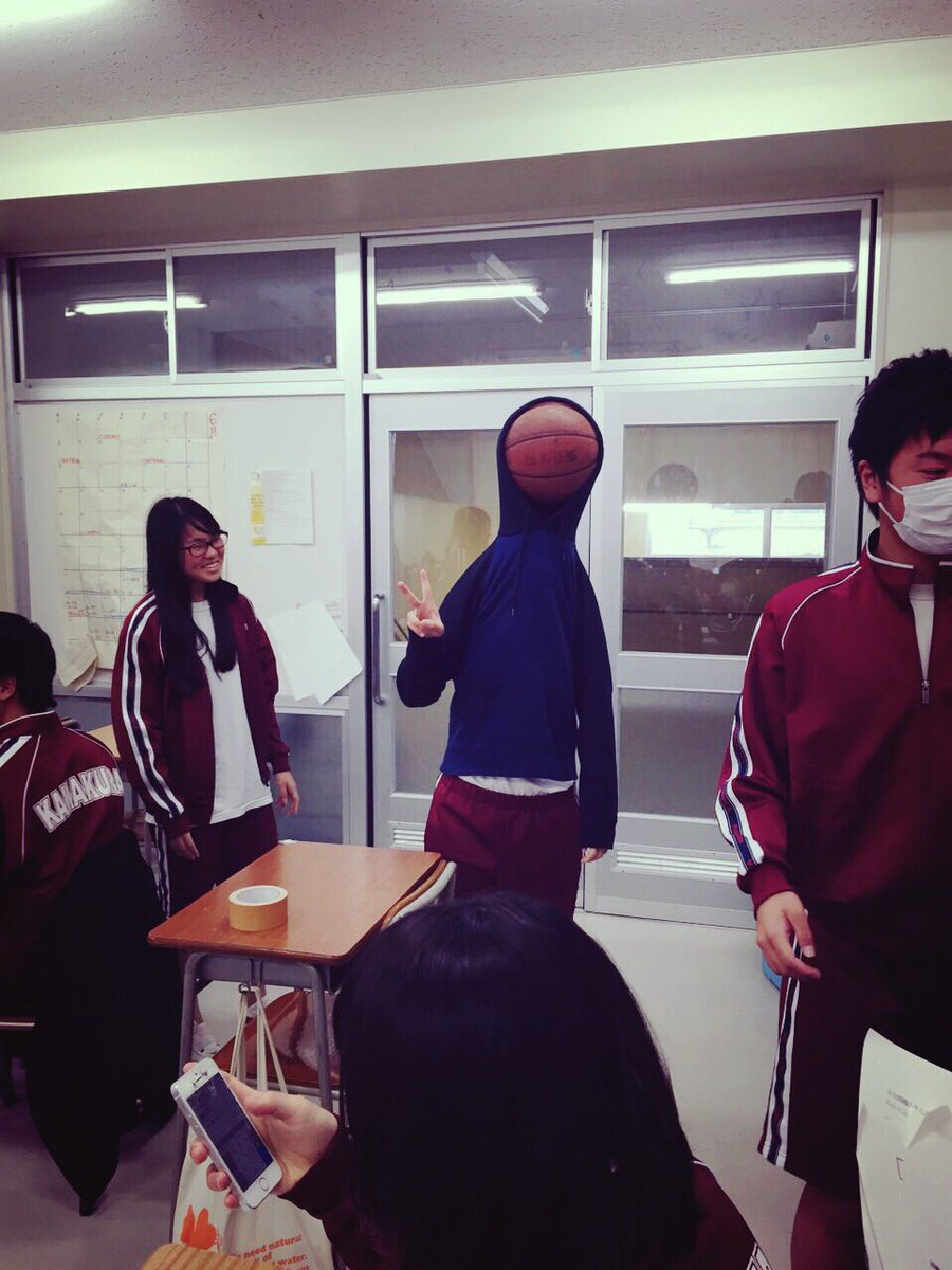 maochan82's tweet photo. めっちゃ高校生もどりたいんだけど https://t.co/tZNt3yqprw