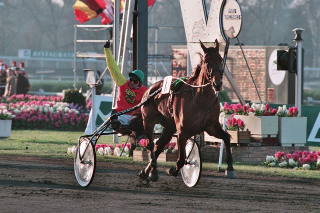 YonkersFrance's tweet photo. Fils de #LoveYou et de #MoniMaker, #INTERNATIONALMONI 3ème @MohawkRacing chez les Top 2ans… https://t.co/S5pKvhar7V