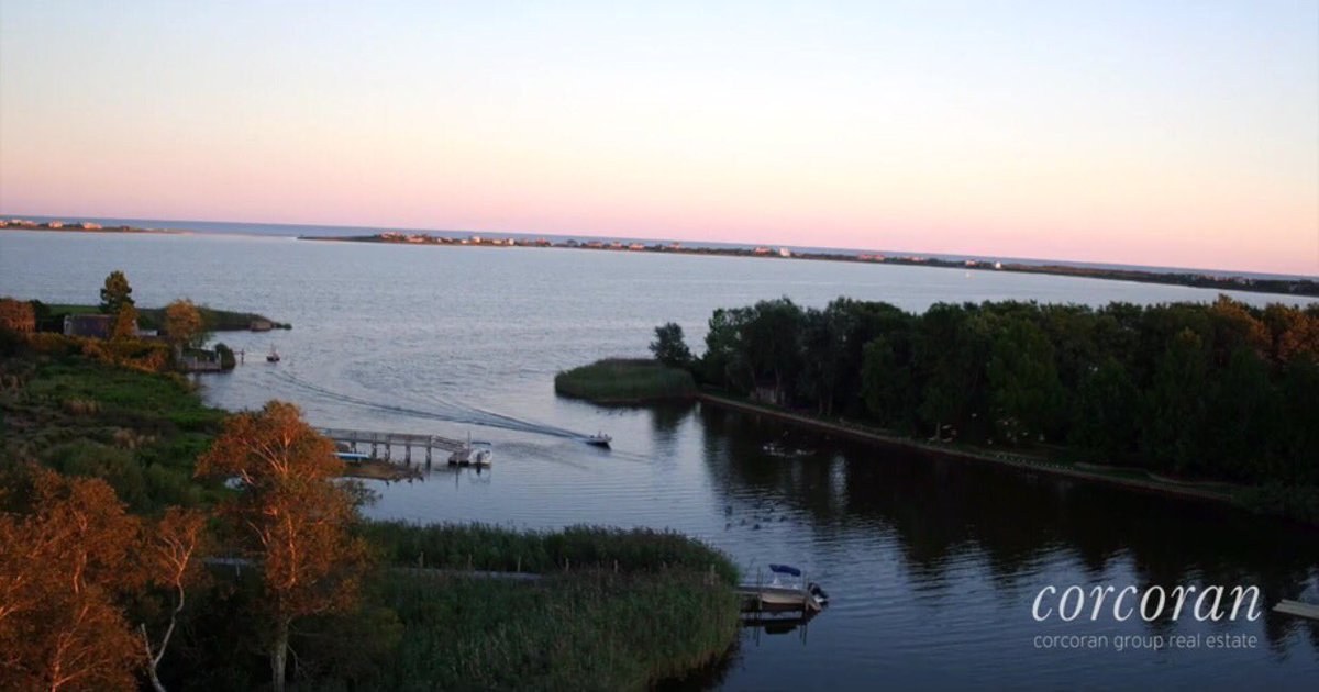 Luxury living at its finest. #TheHamptons. vimeo.com/182040851 <a href="/corcorangroup/">The Corcoran Group</a> <a href="/LuxMarketLeader/">Tim Davis</a>