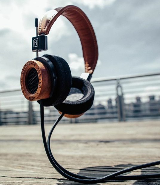 CafeD10's tweet photo. Sadece iyi müzik dinle☺🎧 https://t.co/UZiMMRsnNU
#Streetsounds #80s #DJDimsa #np #SoundCloud
https://t.co/kfPHb7bkXy https://t.co/93QdSv7RBf