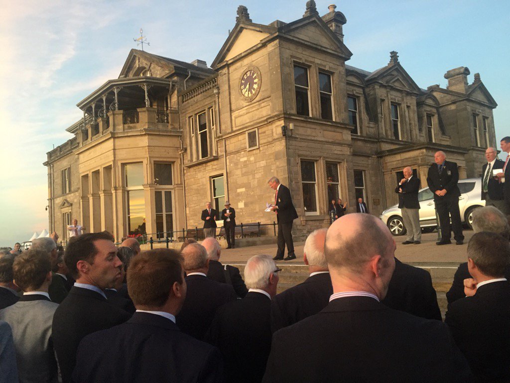 golfdinosaurrr's tweet photo. To winners of #TownMatch @TheHomeofGolf goes the Bobby Jones Casket Trophy at RT #Replicas https://t.co/Szi3KGuAlp