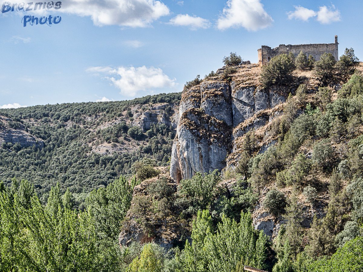 Ermita de San Pelayo junto a San Pedro de Arlanza, dos joyas perdidas en la provincia de #Burgos @CyLesVida