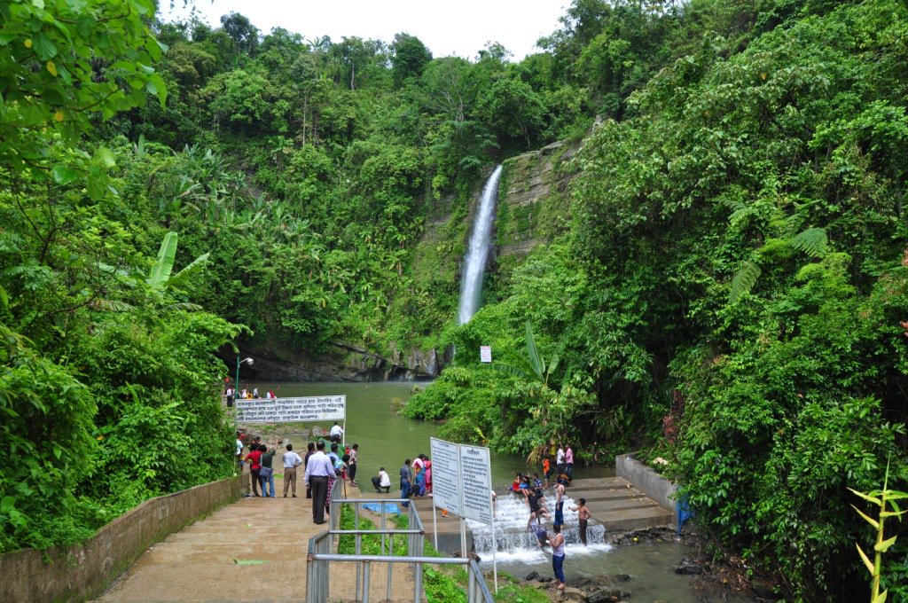bootstrapfour's tweet photo. Madhabkunda Waterfall Bangladesh https://t.co/uY4iU1kynx