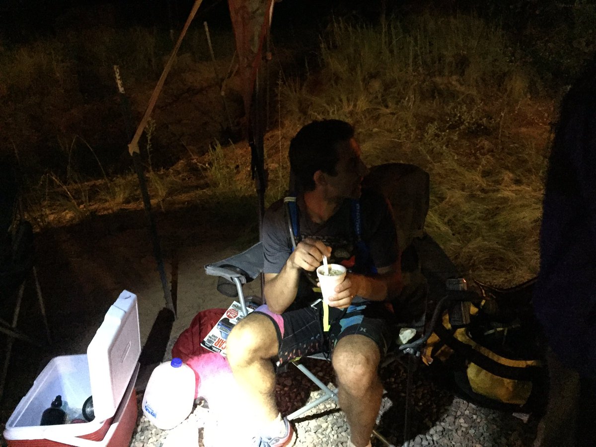 M4 Washington Park III left 1:33am NICK COURY ate some solid food and was in very good mood the whole time #MOG100