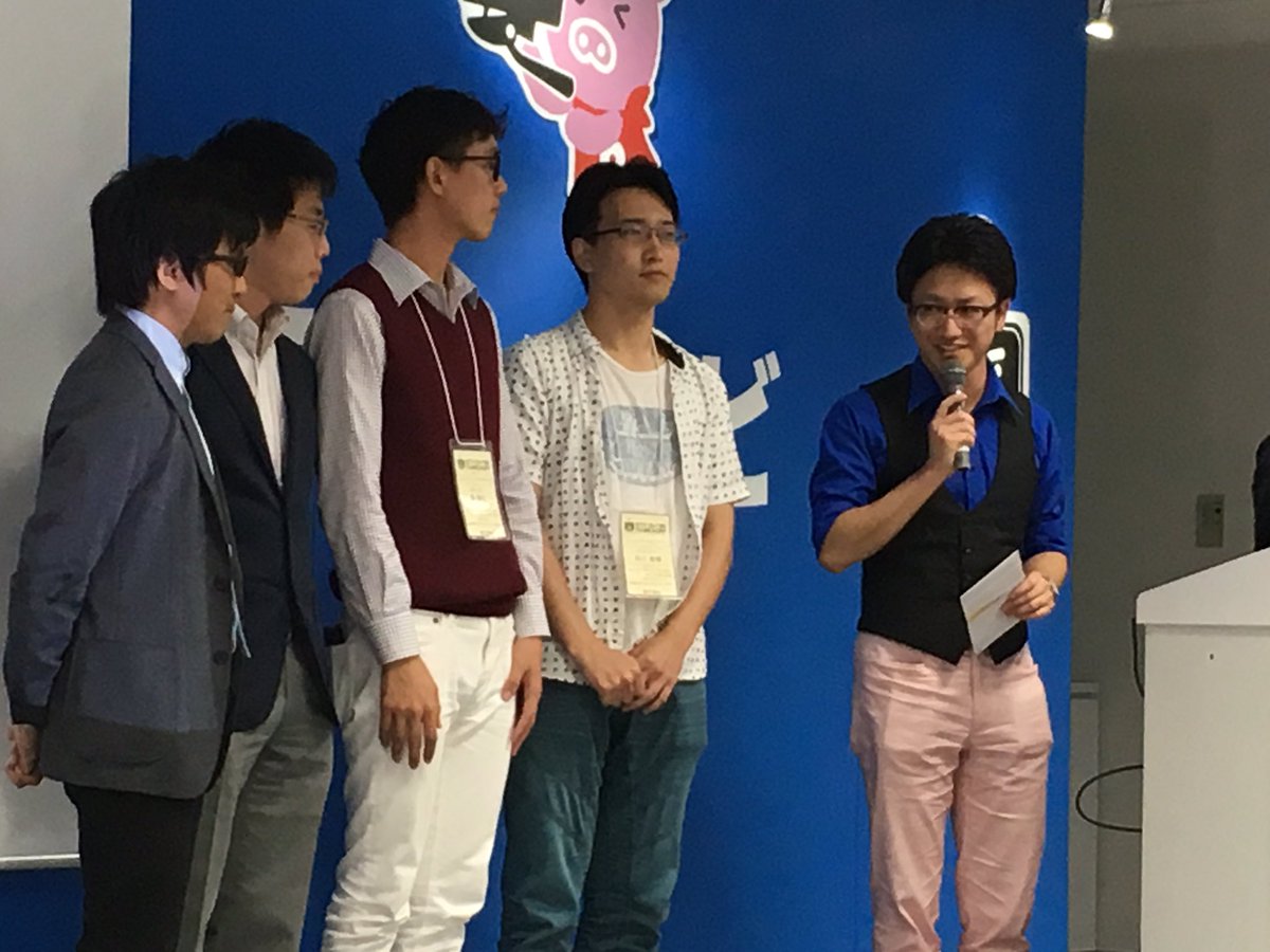 HeroesLeague_MA's tweet photo. 【TBSハッカソン】 #MA_2016 #tvhackday
三週間ほど前から温めたアイデアが評価されたことを嬉しく思います。
チーム名、眼鏡しかいねぇに変えます https://t.co/fWoH2OE9X6