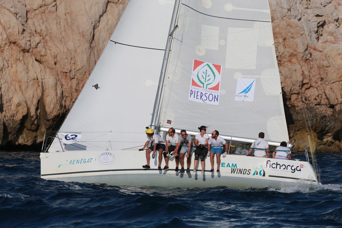 CedricCogne's tweet photo. En rappel, la vie est plus belle !! @NotAir_enMer #fichorga #juriscup https://t.co/M6OMaVDkF9