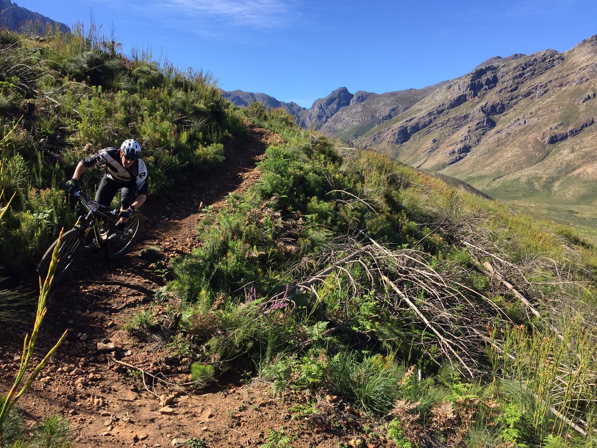 RaceFace_ZA's tweet photo. Hope you had a good riding weekend? #raceface #raceface604 #mtb #bikelife https://t.co/AmczsqeKPS
