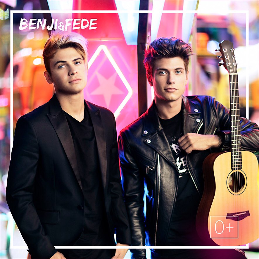 BenjieFede's tweet photo. Il nostro nuovo album si chiamerà 0+ e uscirà il 21 Ottobre. #21Ottobre https://t.co/aM31mupiRX
