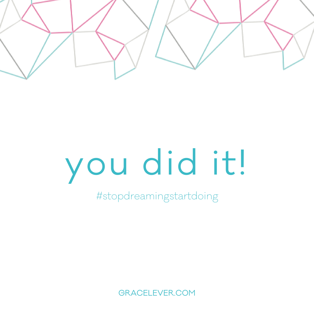 GraceLeverBiz's tweet photo. Another week done... now, for Monday... https://t.co/PNtNT2yIY4 #gracelever #quote #femaleentrepreneur #DoingDay https://t.co/ybT9JnK7xH