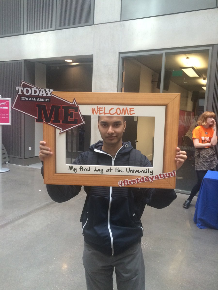 Kas123411's tweet photo. #firstdayatuni https://t.co/bmXxT2WEDI