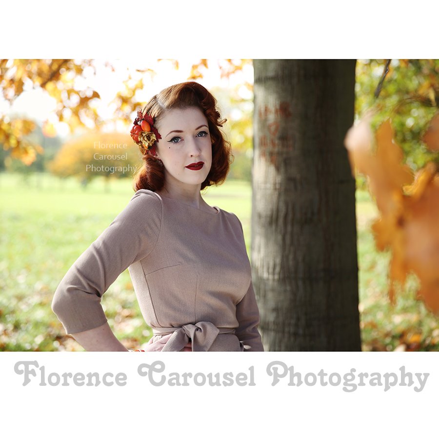 FCarouselPhoto's tweet image. Autumn Leaves, 2015. #photooftheday #ukphotographer #portraits #autumn #photography #photo #photoshoot #London