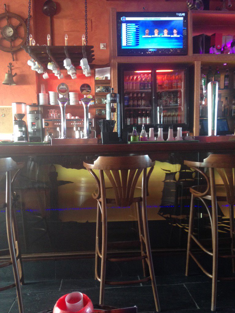 PortsideMarbs's tweet photo. Spend your day with us!

Watch all the live sport, place your bets, enjoy drinks &amp; snacks then party with us later!! https://t.co/3DLzu08IDE