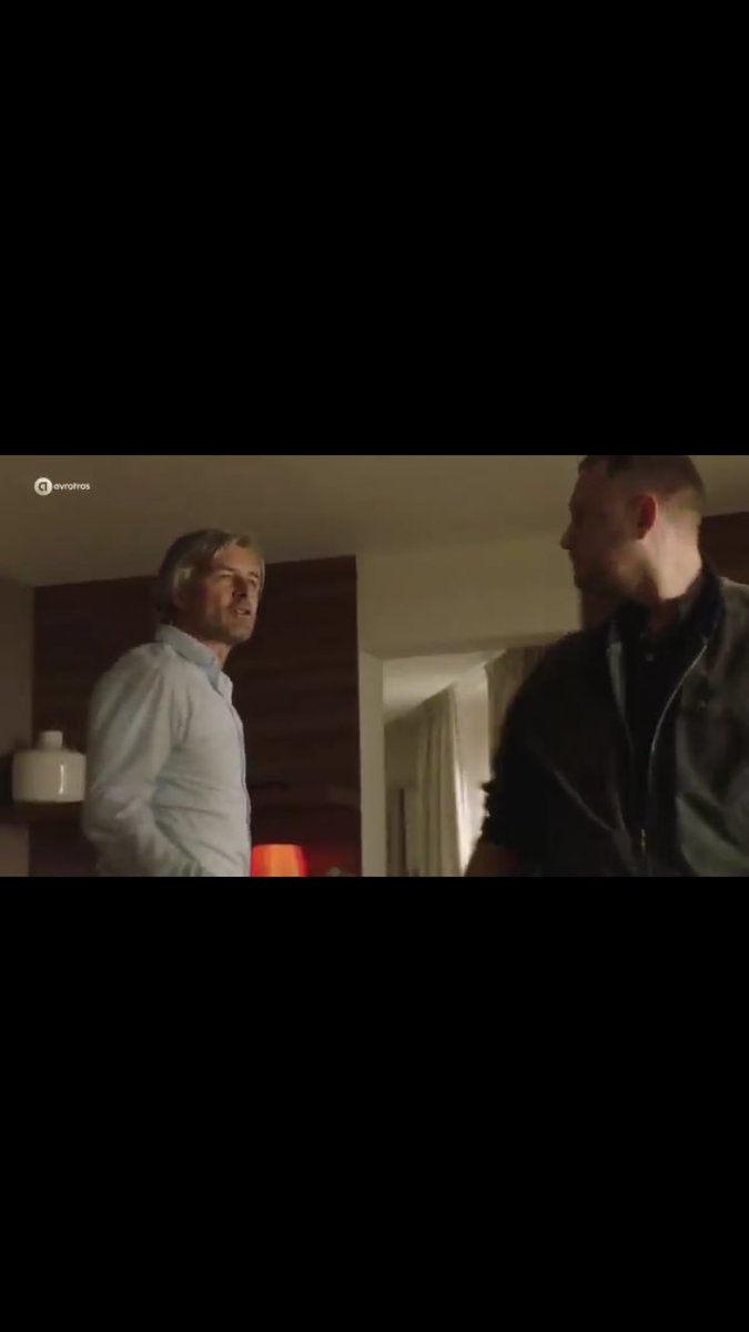 xxcarmenxhvj's tweet photo. Gezellig saampjes een hotelletje gepakt?? 😏🙈 @angelaschijf @VictorReinier #fleva https://t.co/ztyeBcXPmp