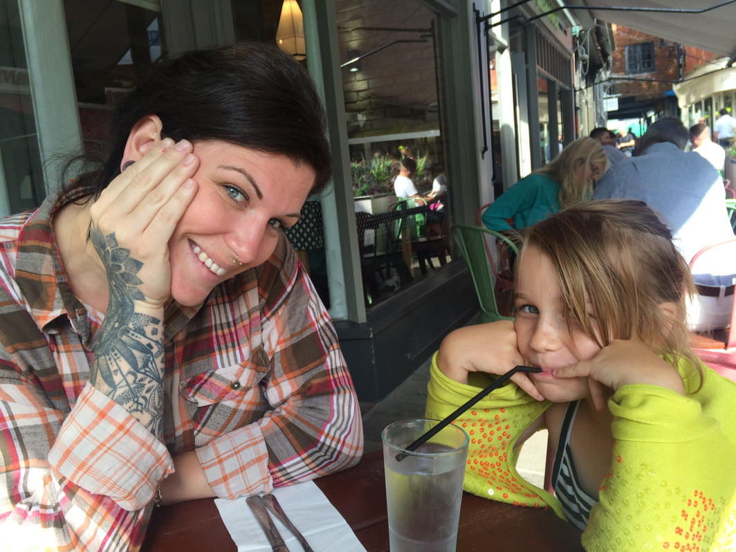 TequilaBGood's tweet photo. Girls who lunch @jeanhyndman238 #layla https://t.co/Jpa5ppI6ku