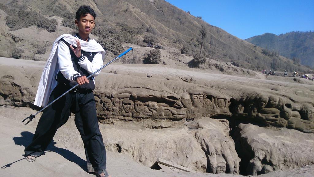 Arief_mNa's tweet photo. Bromo 1 #estjava https://t.co/eLi40GSPpT