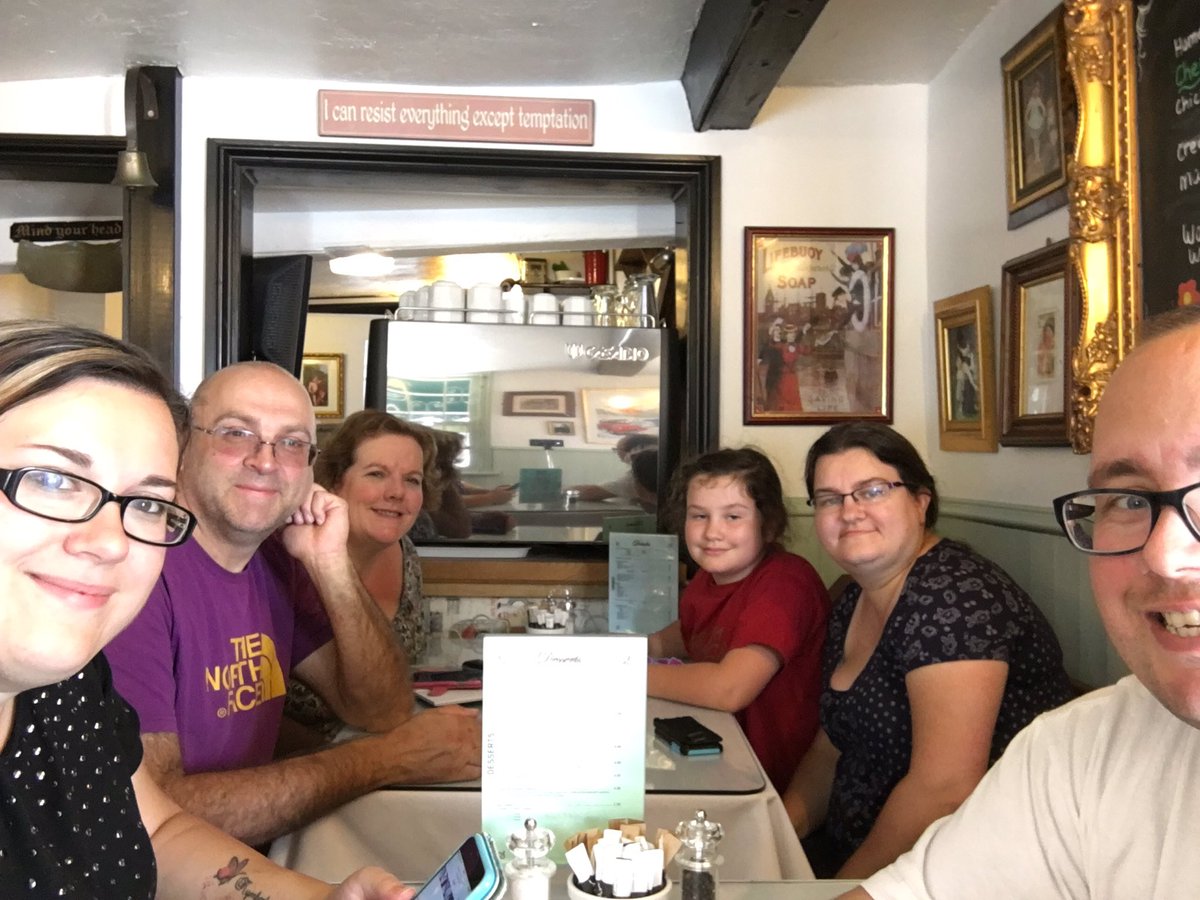 GeoPaulVlogger's tweet image. Having a great time #Geocaching in Colchester. @GoGeocaching