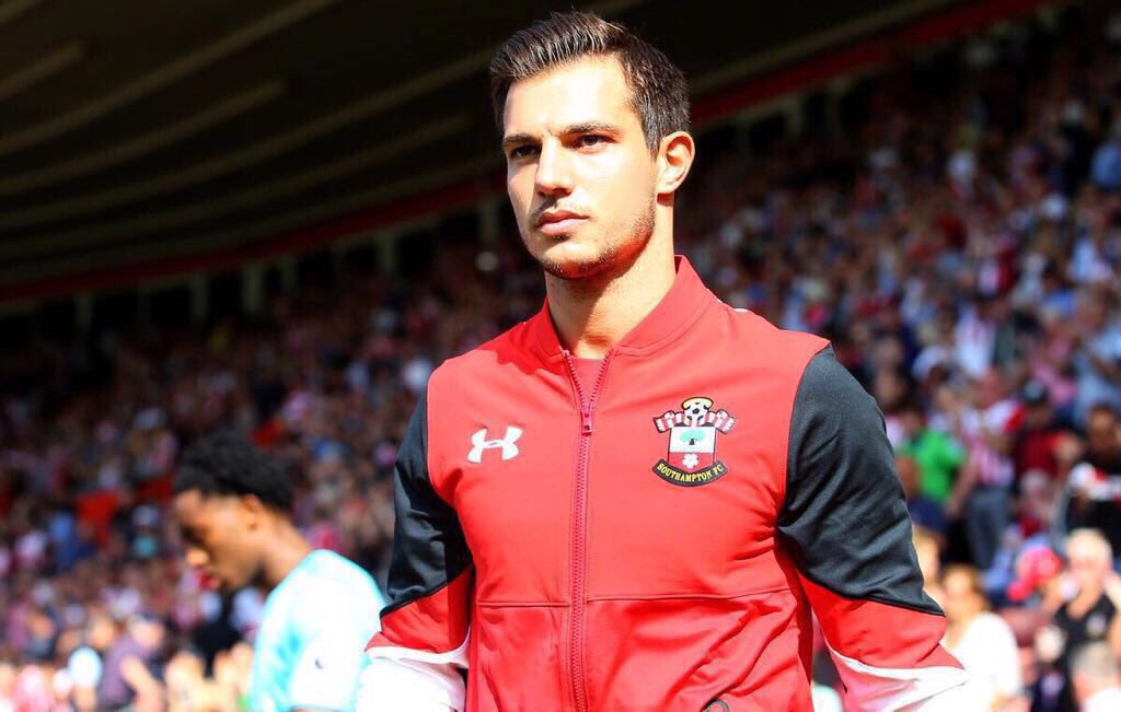 Cédric Soares tweet media