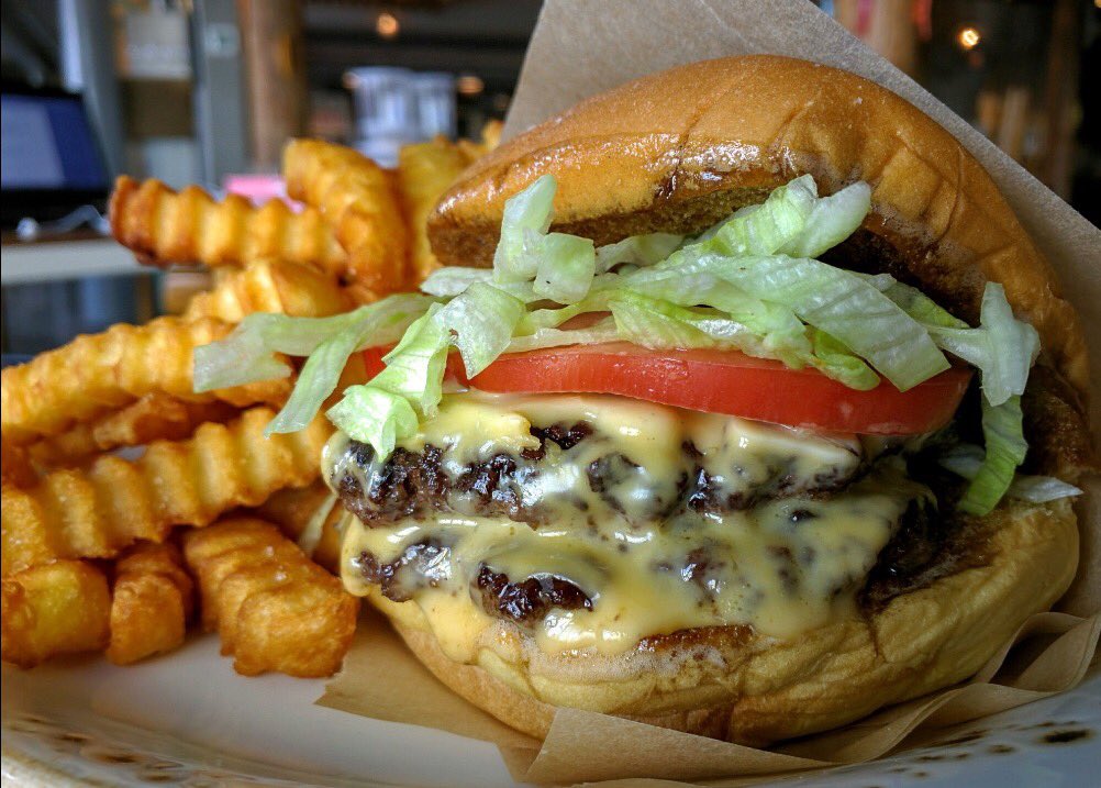 Happy National #CheeseburgerDay everyone! We like how <a href="/DSLNorthWestInc/">DSL Northwest Inc</a> is celebrating... 👇🏽🎉🍔