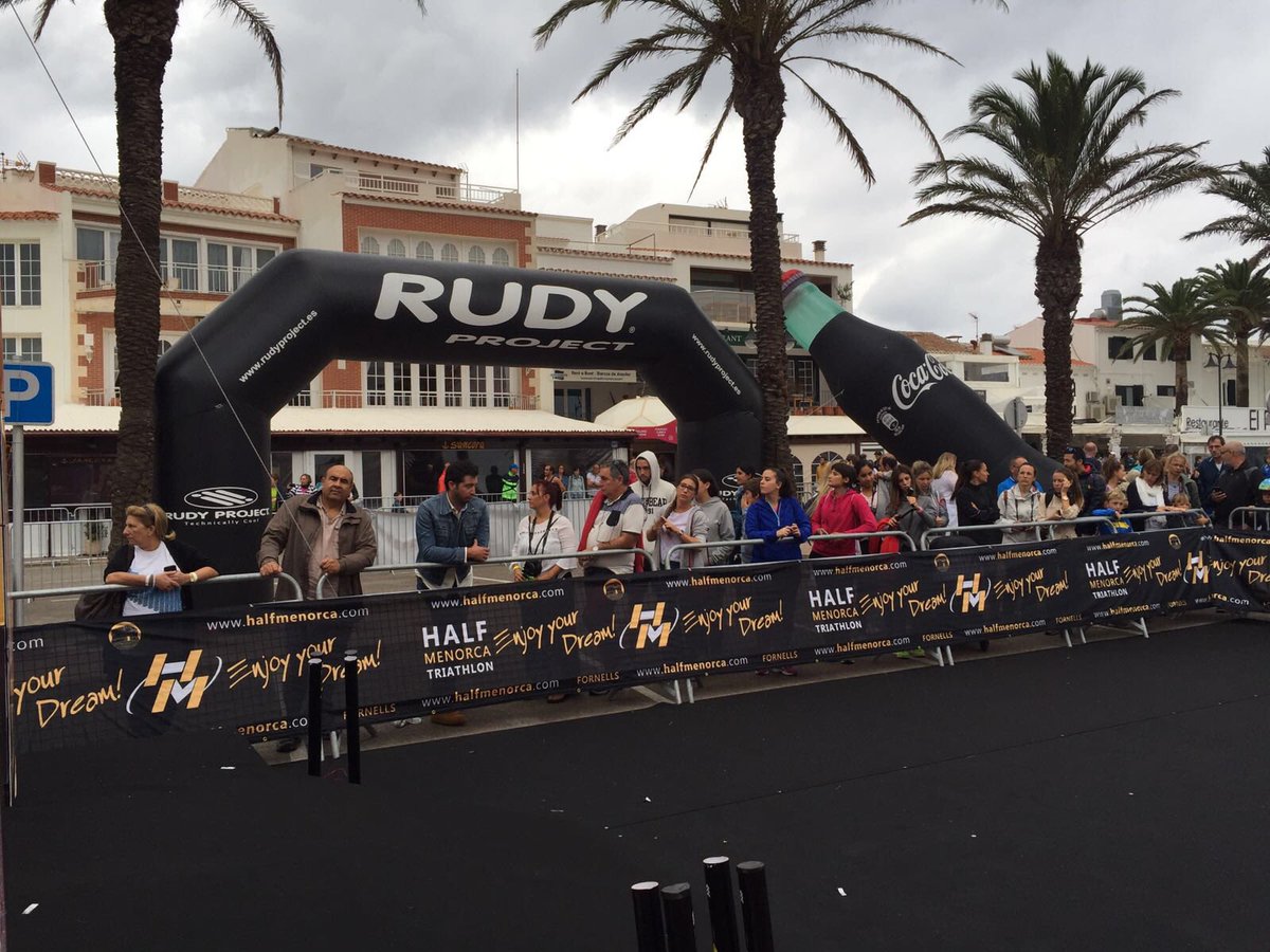 RudyProject_ESP's tweet photo. .@RudyProject1985 felicita a todos los #Finishers del @trimenorca. #HalfMenorca #RideCool https://t.co/dtF7gl9ZD4