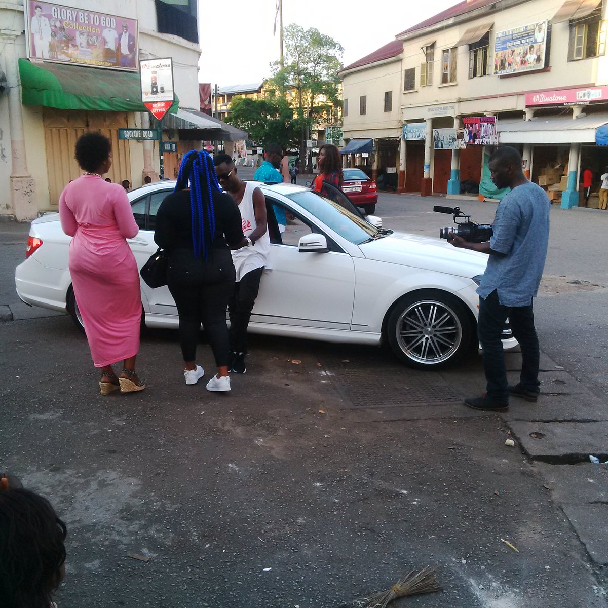 NiiKwameDennis's tweet photo. #MmaaWoAdum Ampa 3to) Nso w) Adum #Benkmoni #Cabum #Flowkigstone #OMStudio #FiestaTv... https://t.co/j48AaGXrQo