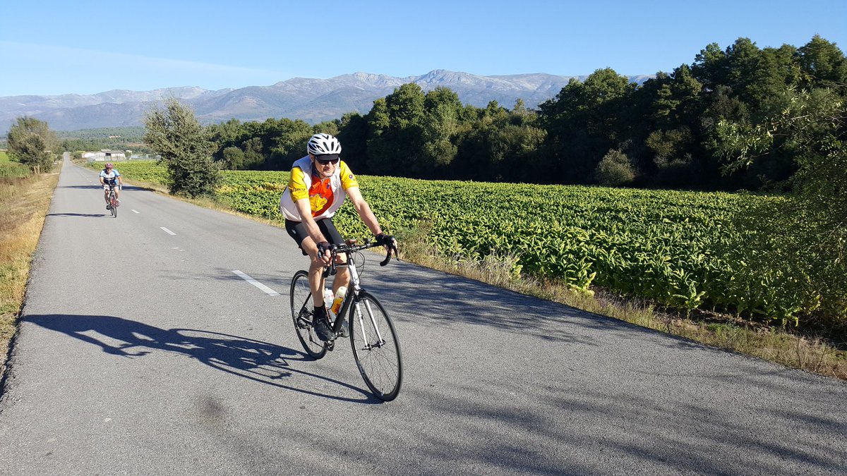 stephentarifa's tweet photo. @SaddleSkedaddle North to South Spain...riding through red pepper fields in front of the Sierra de Gredos https://t.co/46XPlYpGfz