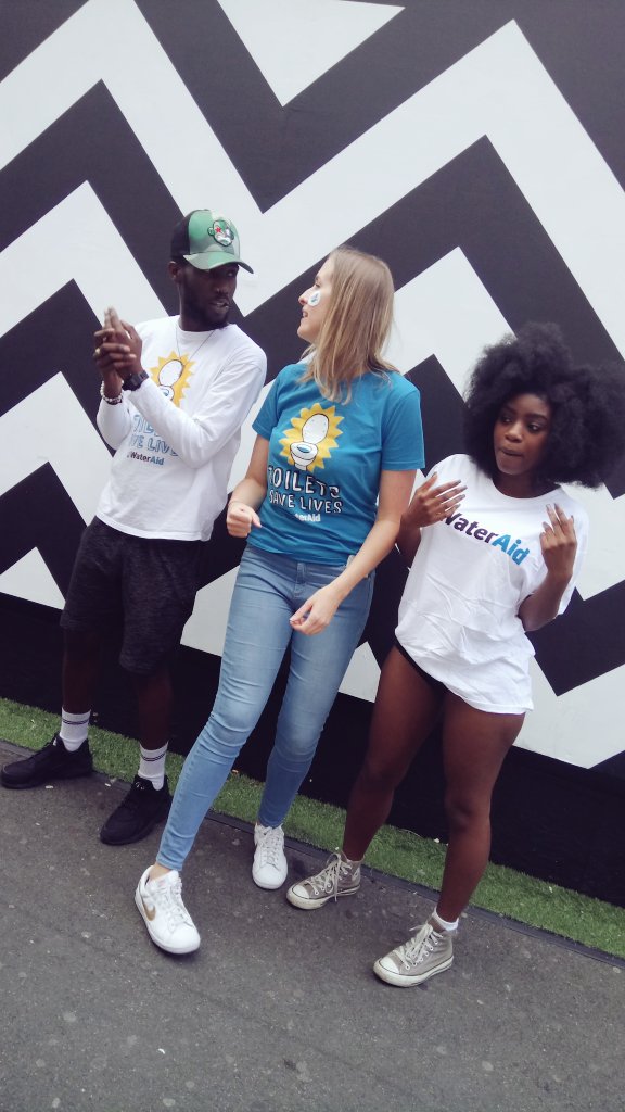 QueTheWolf's tweet photo. Another year working with @WaterAidUK @WaterAidGroup with @AcousticLiveUK https://t.co/9vJCidMjMW