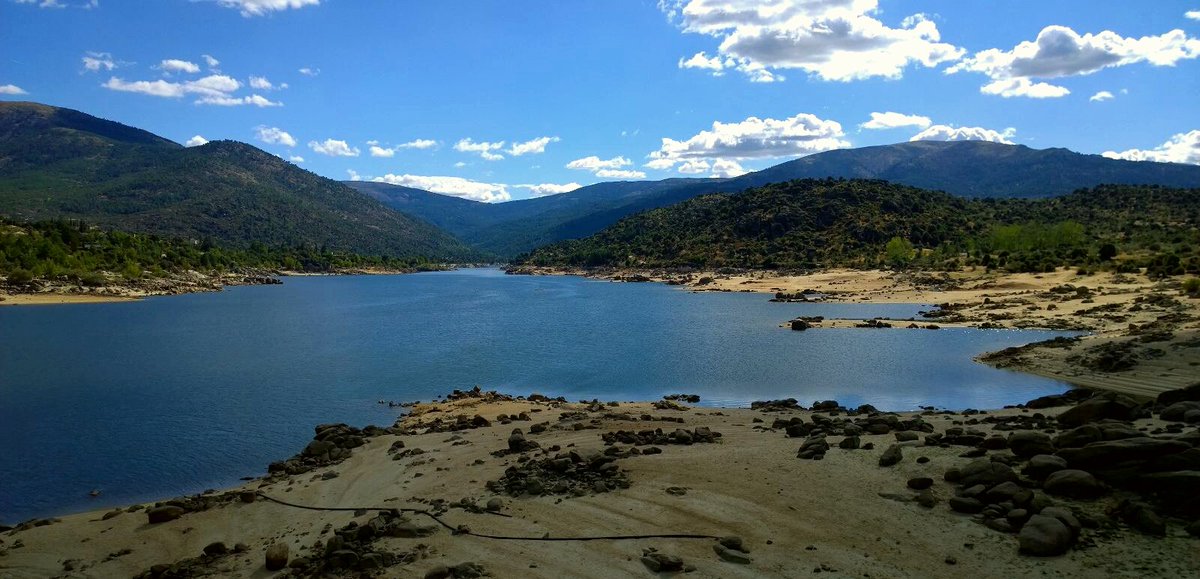 stephentarifa's tweet photo. @SaddleSkedaddle North to south Spain...landscape heaven! https://t.co/cOubkTXCio