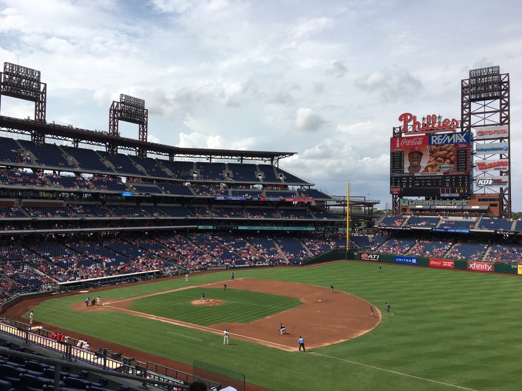 csibar's tweet photo. Go Phillies! #csibUS https://t.co/WtqgCic1Tc