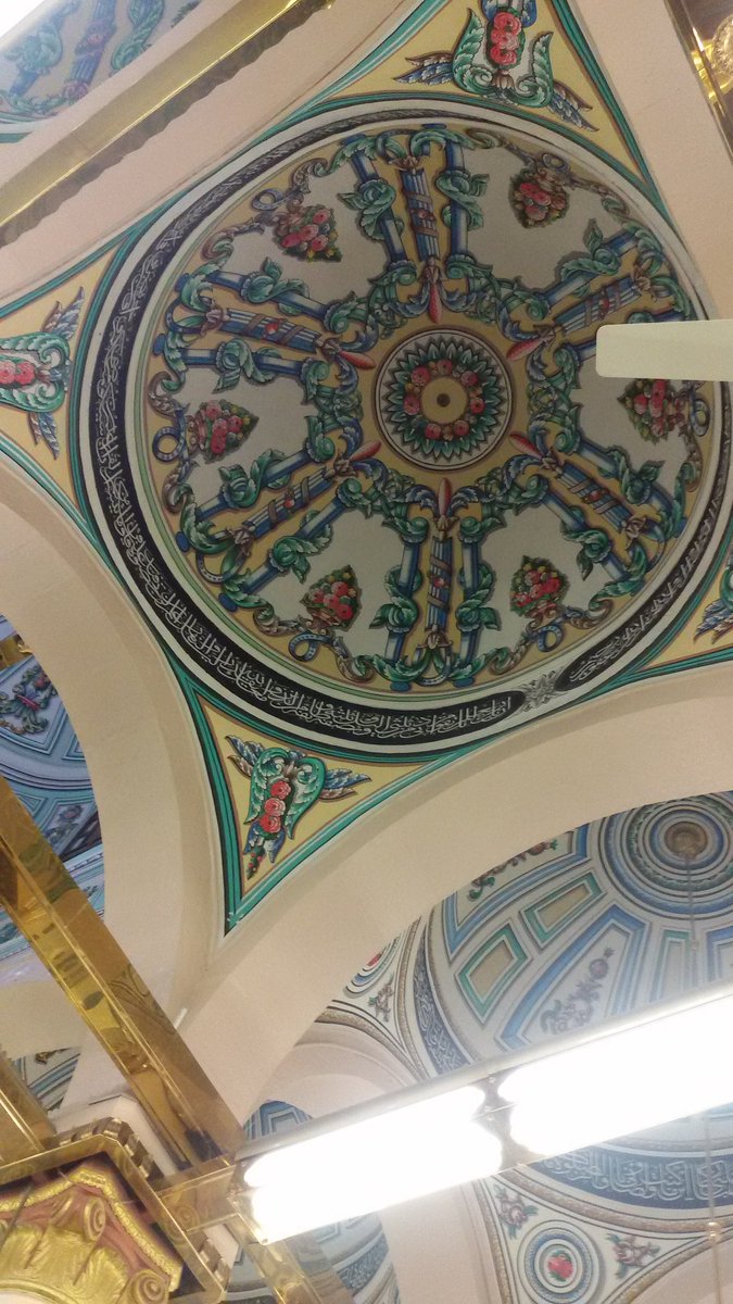 itsJun92eec423's tweet photo. I wanna be there PLZ! 😢
I liked that #decorations
#Prophetenmoschee
#MosqueOfTheProphet Muhammed peace be upon him https://t.co/8wbT7fKDI4