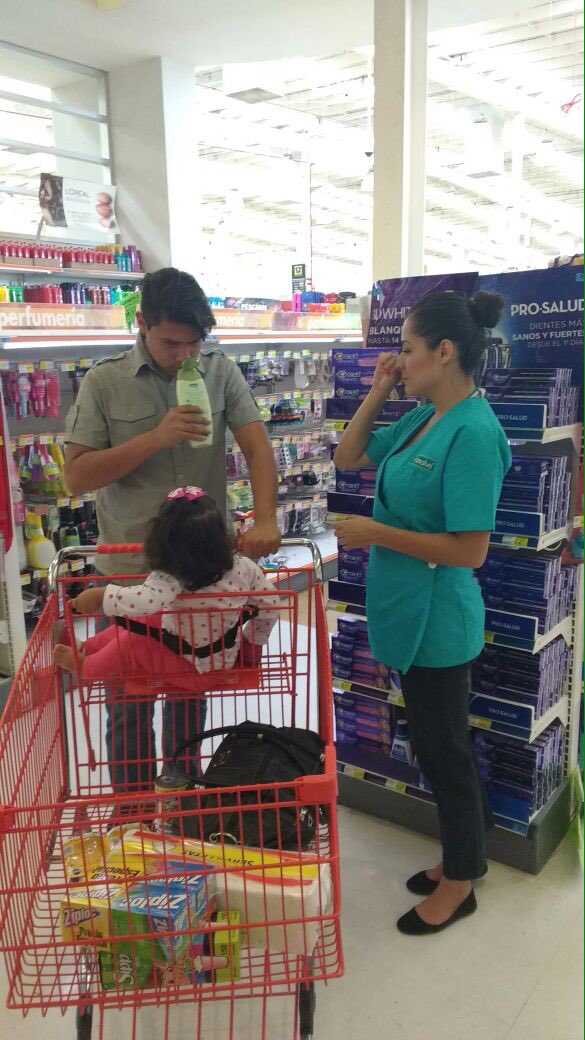 CapitalHumanoMO's tweet photo. Mucha actividad este fin de semana en los principales almacenes de León y nuestro equipo con toda la actitud. https://t.co/QB25nRDVcj