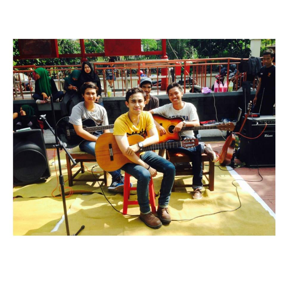 Thnks you @PRO2SKA &amp; <a href="/rapmafm/">Rapma FM UMS</a> ;) ;)