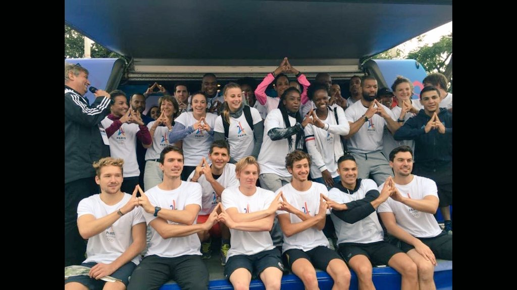 Merci à tous les champions des <a href="/EtoilesduSport/">Étoiles du Sport</a> mobilisés pour le <a href="/SecoursPop/">Secours populaire</a> avec la @FondationFDJ <a href="/Paris2024/">Paris 2024</a>