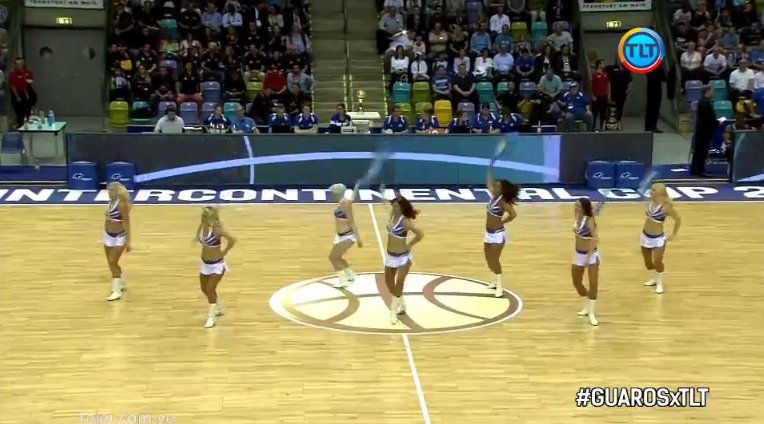 Tiempo muerto, momento de las cheerleaders