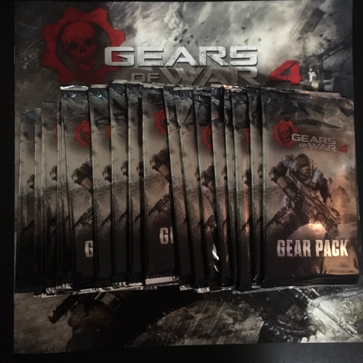 Kerensy_'s tweet photo. #Giveaway everyday until #GearsofWar4 comes out! Must #Follow &amp; #RT to win #Gearpack #Skins #Embles #SDCC #PAXwest https://t.co/35UT1M2CZN
