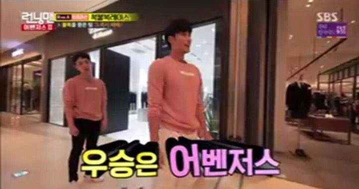 duyoungjung's tweet photo. #VanHart X #SBS #런닝맨예능프로그램
At 스타필드 
반하트 스타필드 SBS 런닝맨 Ending
"해냈다" ^^ ; 김종국 오랜만~ https://t.co/HYx2Pq8mOl