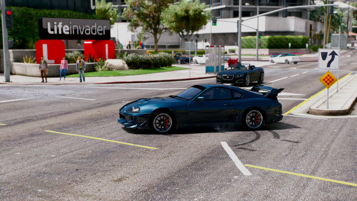 neerdcoreforo's tweet photo. Ya tienes una excusa para volver a jugar a @GrandTheftAutoV  @GTAVoclock con Redux Mod https://t.co/JFGMGMPxgD https://t.co/ox0U2EhSAP