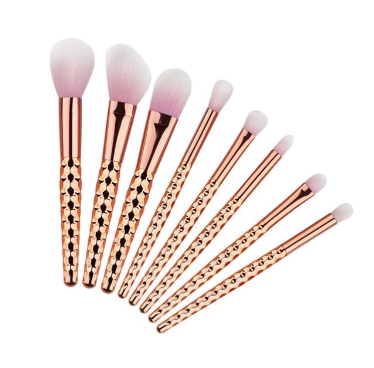 envydofficial's tweet photo. Luxury brush set designed for a flawless makeup finish 💫
Free Worldwide Shipping!
- https://t.co/1a50Wajyik - https://t.co/ZslZc6spBH