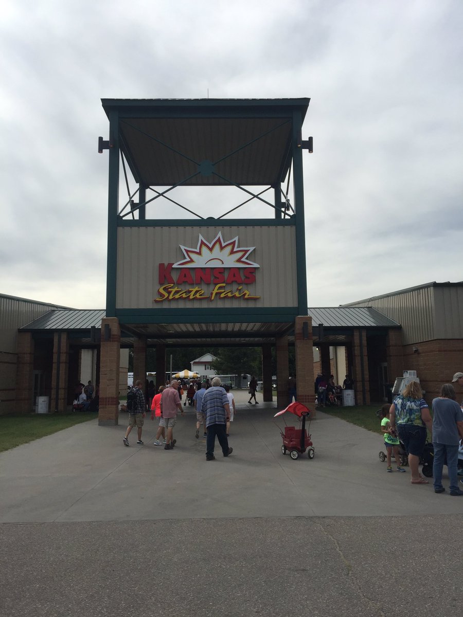 DriveSafeKansas's tweet photo. A little bit of everything @KansasStateFair. Come say hello inside the Eisenhower building. #KSF16 #BlastCall https://t.co/YkilMh79dh