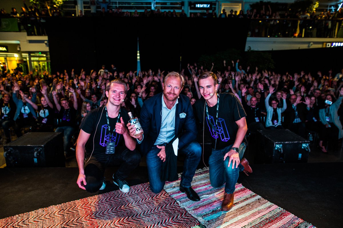 SimonMittler's tweet photo. @harvestevent, we did it together! Photo by Taavi Tihkan #harvestevent #teamwork #entrepreneurship #veswecan https://t.co/liXfFGeHzM
