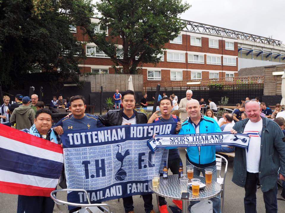 SpursThailand's tweet photo. Our #SpursThailand #SpursNonthaburi family travelling from Thailand to WHL 💖
@Spurs_THA @SpursOfficial https://t.co/hbgGQhbWQv
