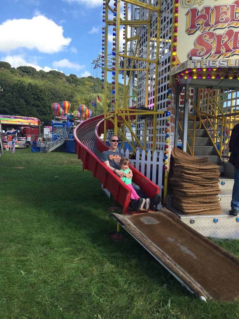 chibiminion's tweet photo. Charting the years in rides down the helter skelter 😊 #SaltFest16 https://t.co/1AI2HUCfsi