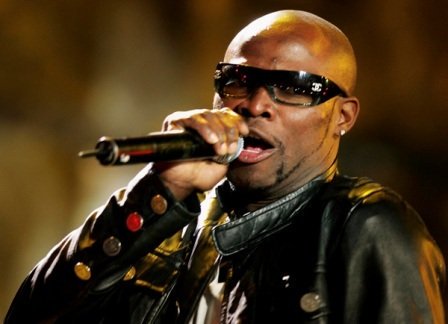 AntoneithN's tweet photo. No matter wht race u wr whn #Nkalakatha came on @ a wedding/party,u threw dwn some Mzansi moves lyk nvr #RIPMandoza https://t.co/Nz5fIHQYWo
