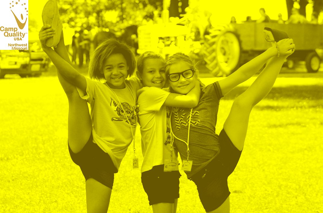 CampQualityNWMO's tweet photo. We got spirit. yes we do! We got spirit, because we love CQ!! #GOGOLDFORTHEKIDS https://t.co/8jm9oU6iuI