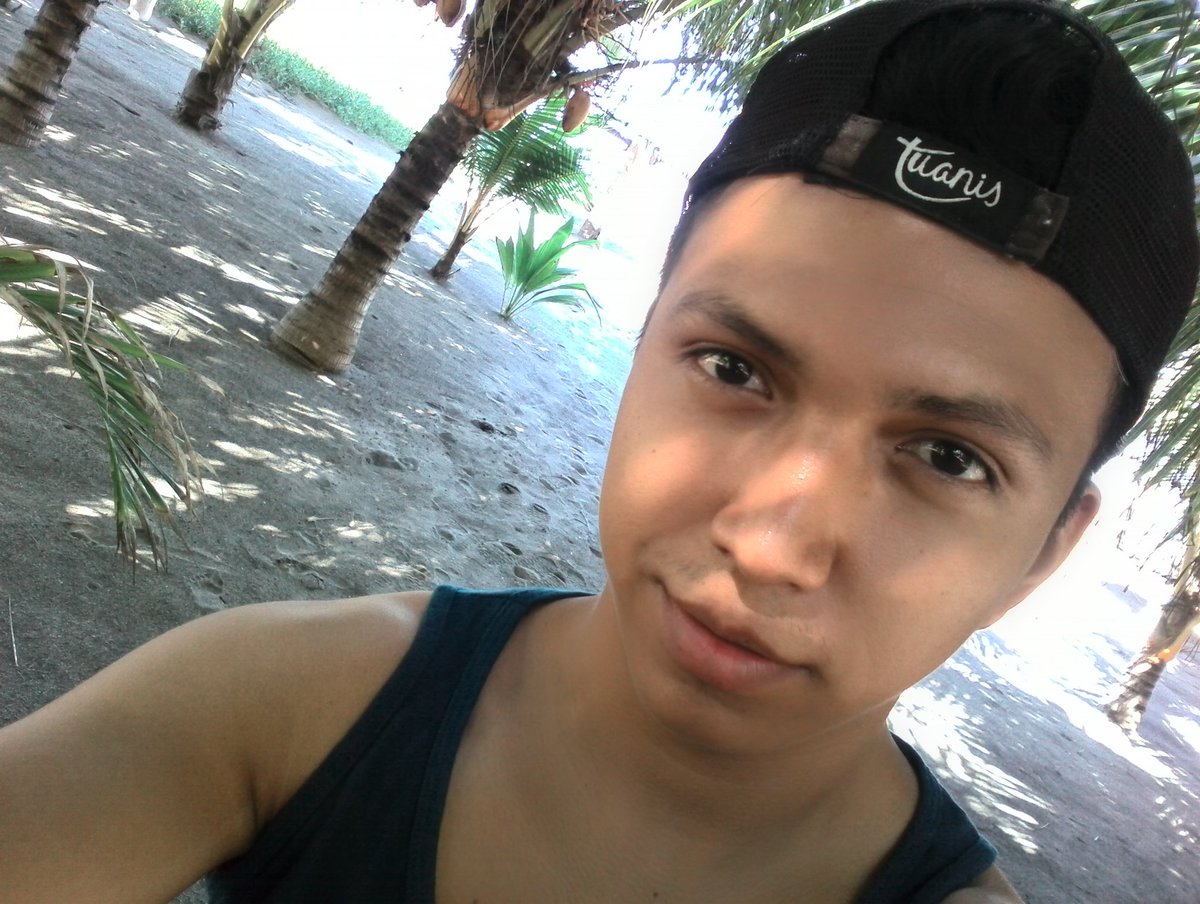 crizel23_rafa's tweet photo. Relax time #ArmoniaDeColor https://t.co/mPYT19ch11